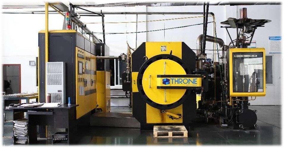 Industrial sintering furnace for carbide tools